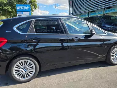 1000033179 -  - BMW 225 xeA LUXURY LINE LEDER/PANO/HEAD-UP