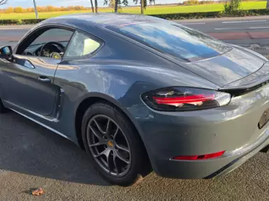 1000022031 -  - PORSCHE 718 2.0 TURBO PDK GRAPHITE BLUE METALLIC